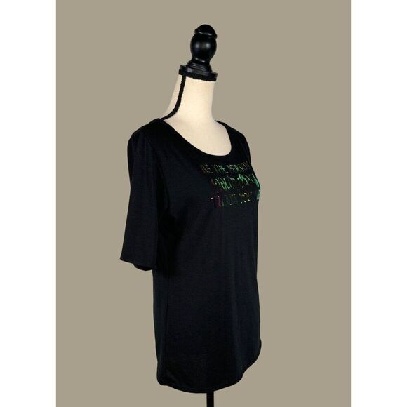 LulaRoe Black T-Shirt “Be the Person Your Dog Thinks You Are” Size Large - Picture 4 of 8